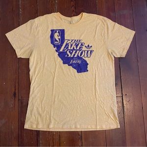 Adidas Los Angeles Lakers: The Lake Show TShirt Mens Size 2 XL
